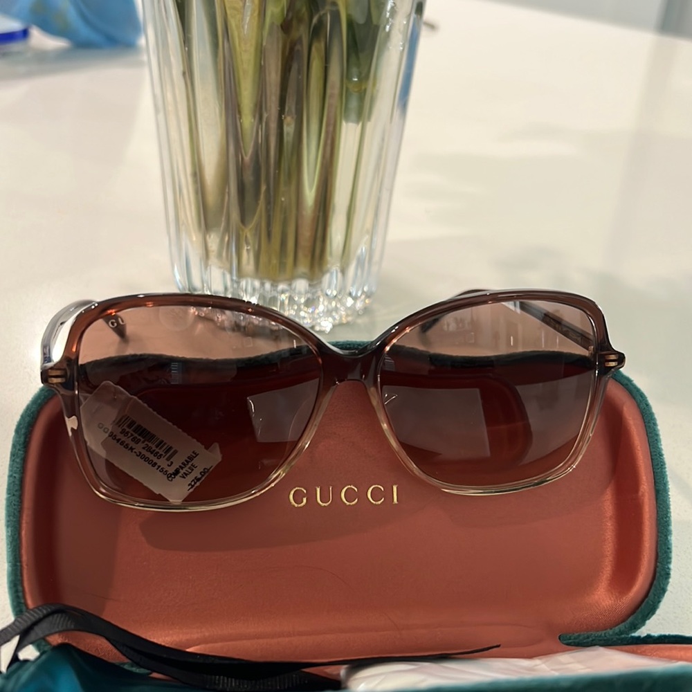 NWT Gucci Sunglasses